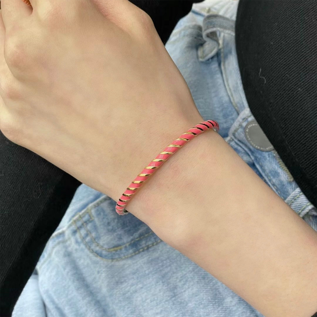 Joy Stripe Pattern Bangle