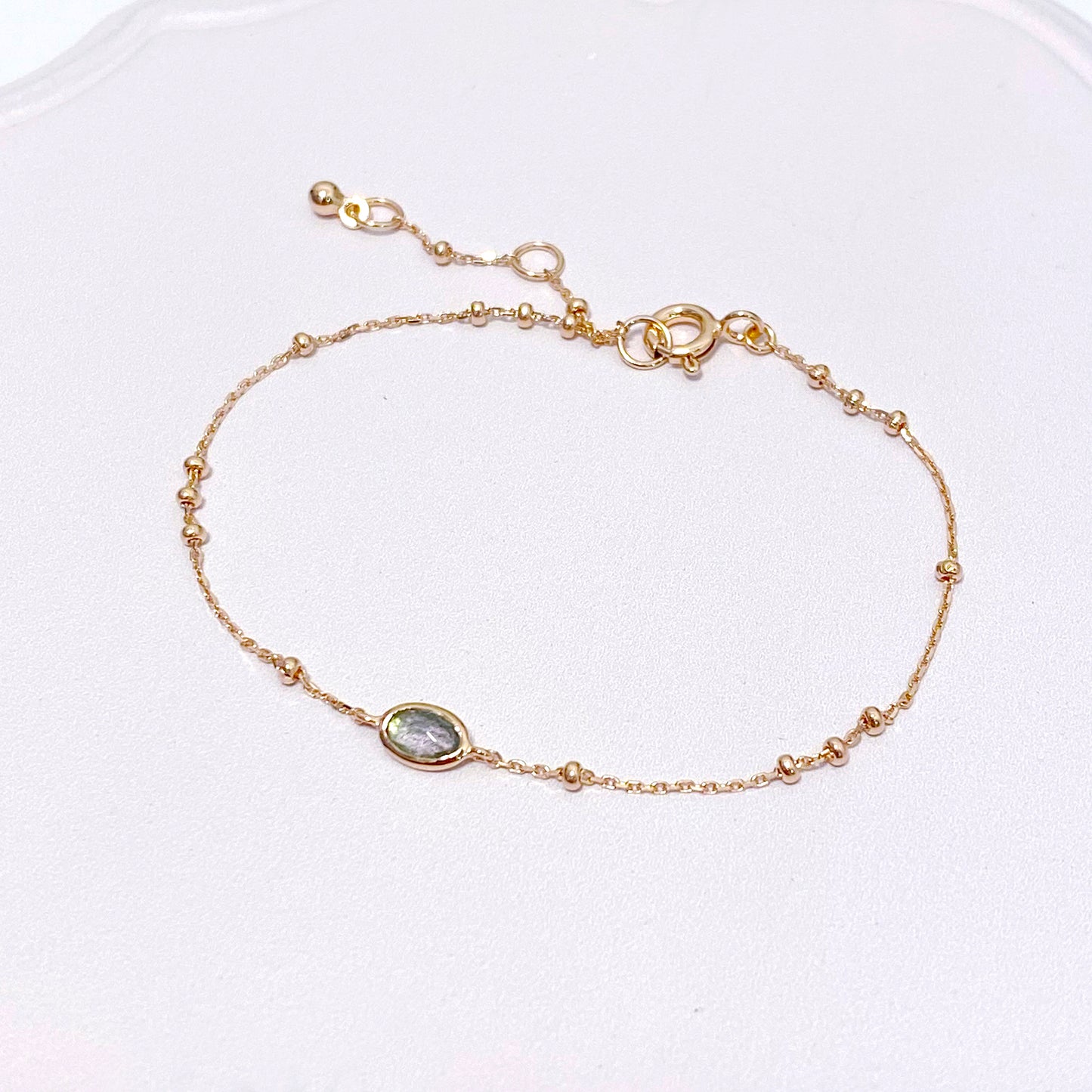 Oval Shaped Labradorite Bracelet