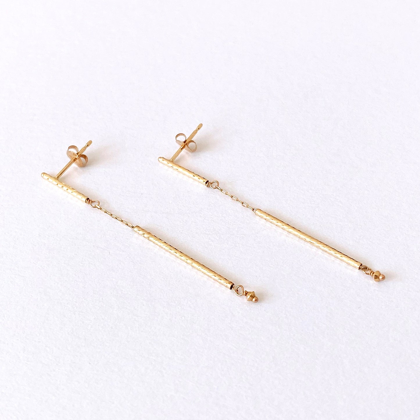 Kazumi Linear Earrings (K10 Gold)